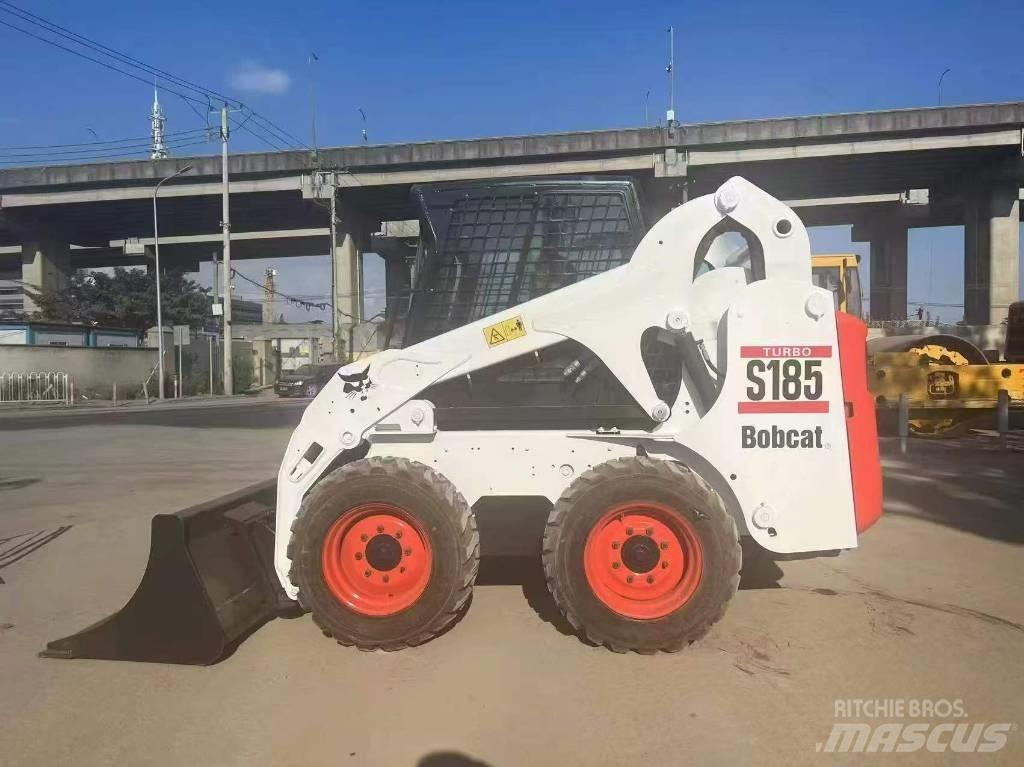 Bobcat S 130 滑移轉向裝載機