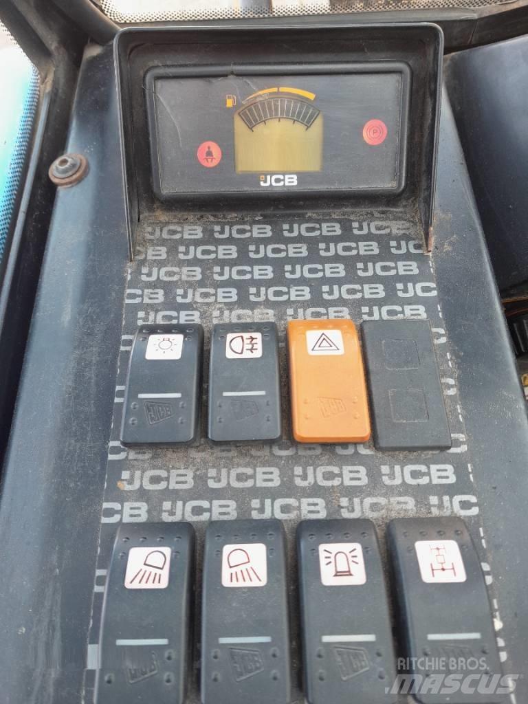 JCB 930-4/55 越野車