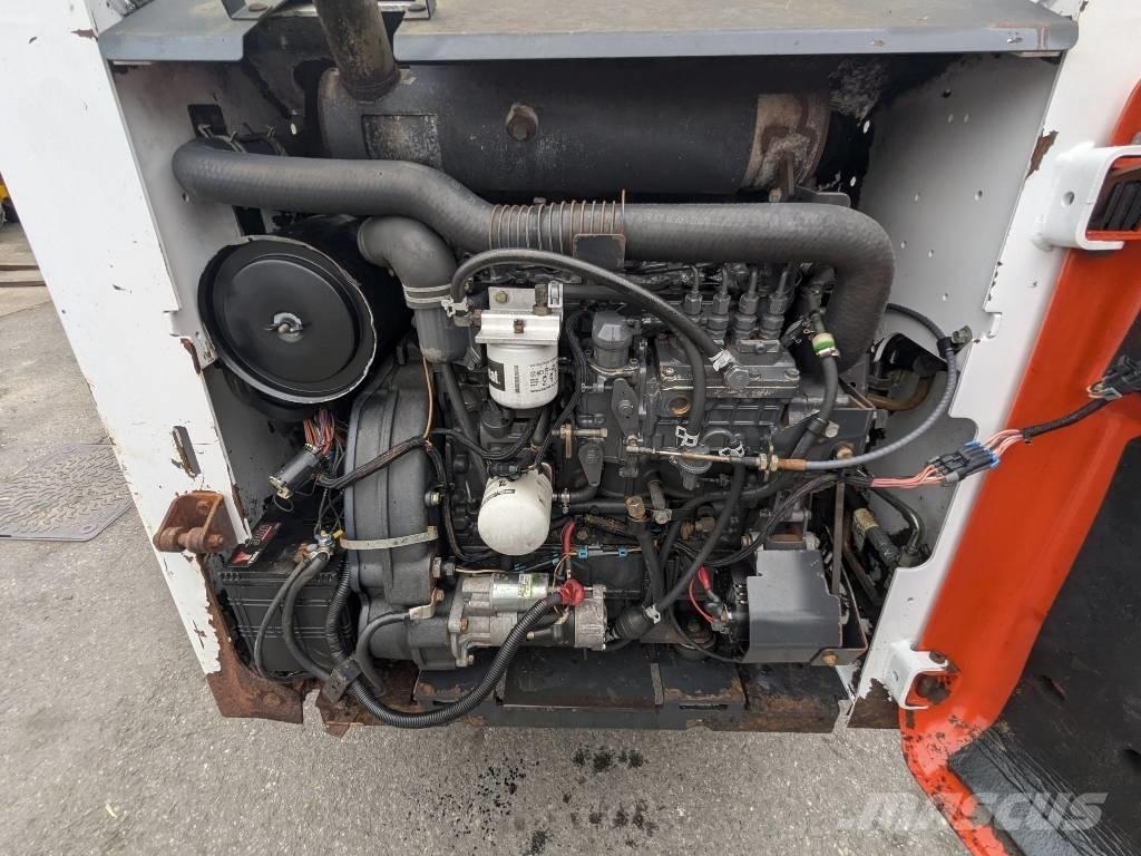 Bobcat S 250 滑移轉向裝載機