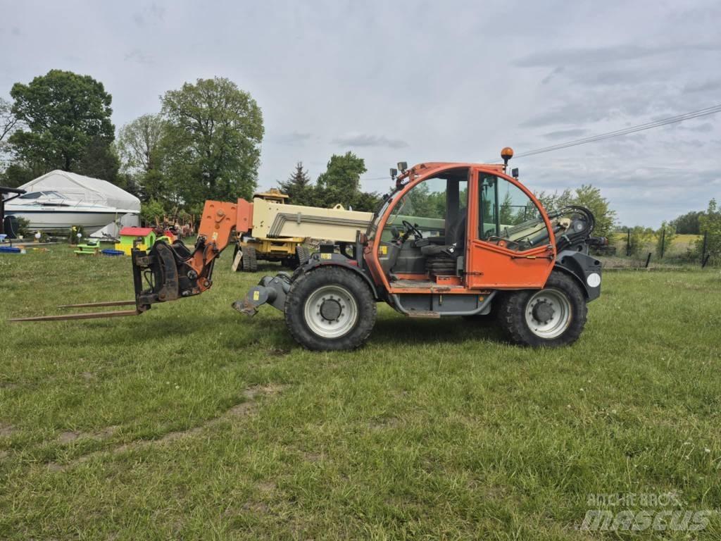 JLG 4013 伸縮輪式裝載機