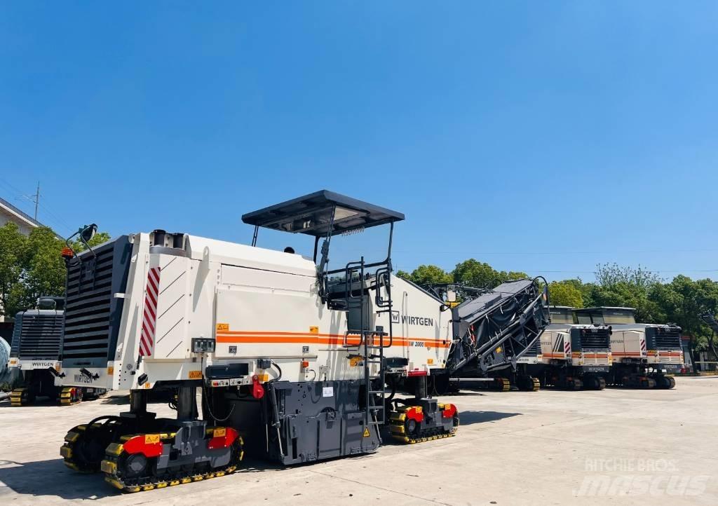 Wirtgen W2000 瀝青冷銑刨機/銑床
