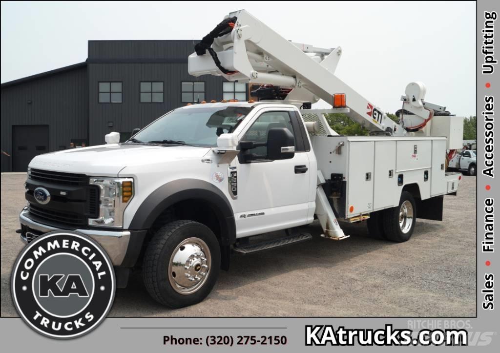Ford F 550 XL SD 卡車裝載高空作業車