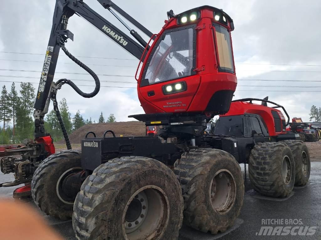 Komatsu 931XC 收穫機