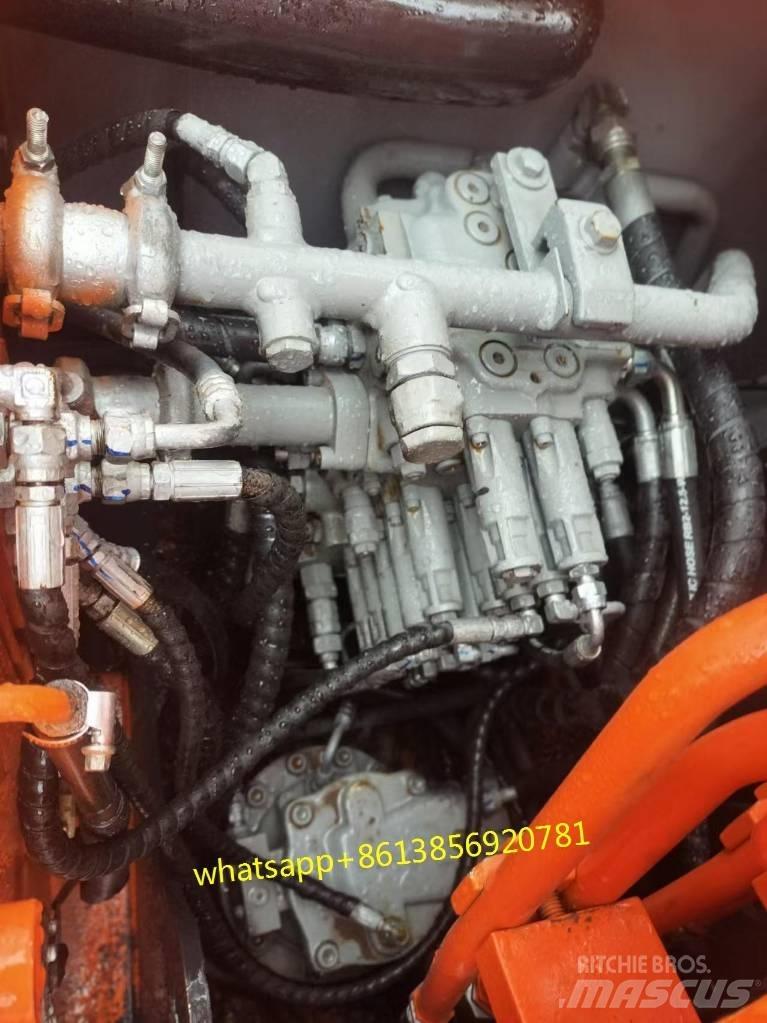 Hitachi ZX 70 小型挖土機/掘鑿機<7t(小型挖掘機)