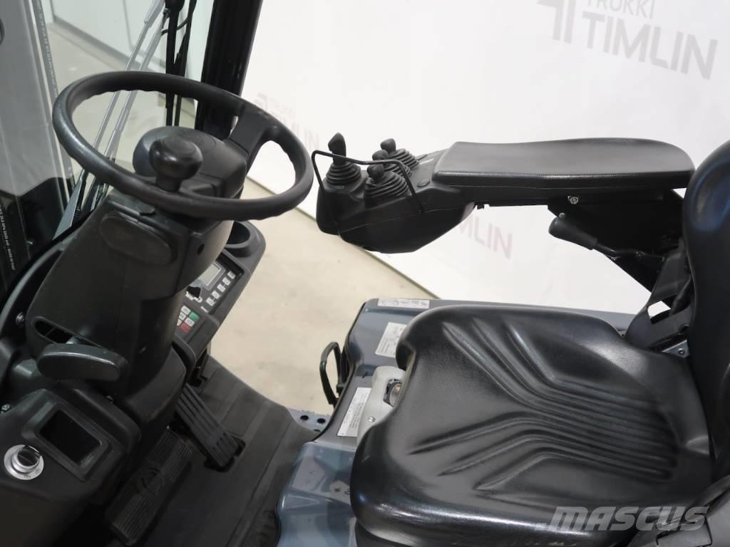 Toyota 8FBE20T 電動堆高機