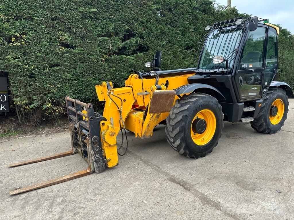 JCB 535-125 伸縮臂操作車