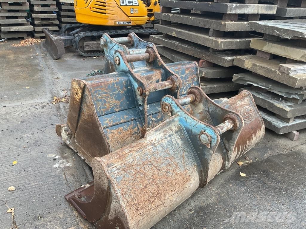 Hyundai HX140 LC 履帶式 挖土機/掘鑿機/挖掘機