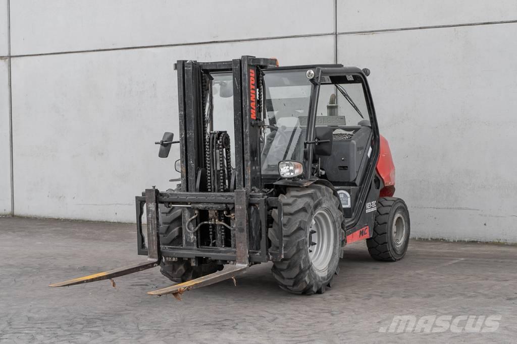 Manitou MC 30-4 柴油卡車