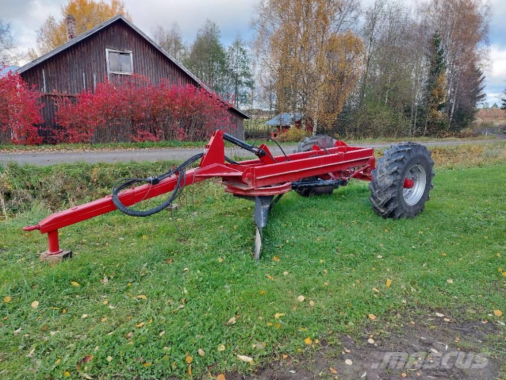  Peltolana 3.80 田間拖曳