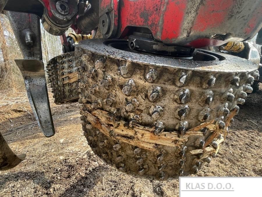 Valmet 911 6X6 收穫機
