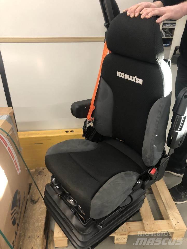  Øvrige Sæde 輪胎、車輪和輪圈