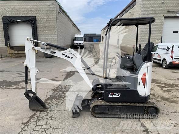 Bobcat E20 小型挖土機/掘鑿機<7t(小型挖掘機)