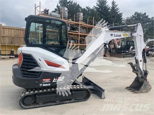 Bobcat E32i 小型挖土機/掘鑿機<7t(小型挖掘機)