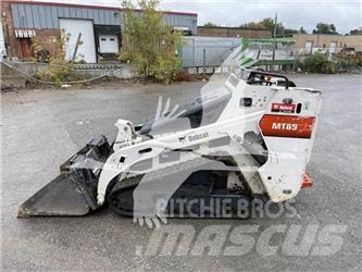 Bobcat MT85 滑移轉向裝載機