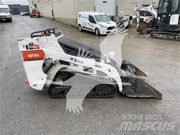Bobcat MT85 滑移轉向裝載機