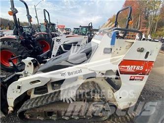 Bobcat MT85 滑移轉向裝載機