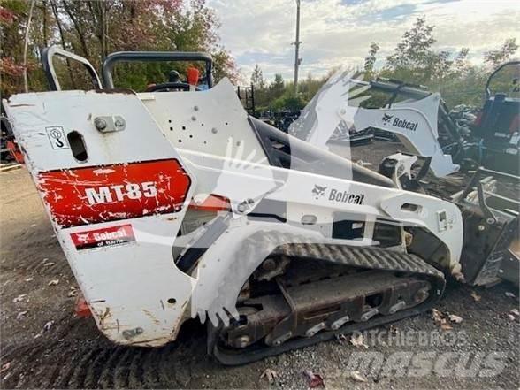 Bobcat MT85 滑移轉向裝載機