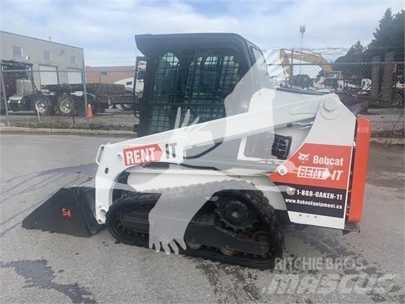 Bobcat T450 滑移轉向裝載機