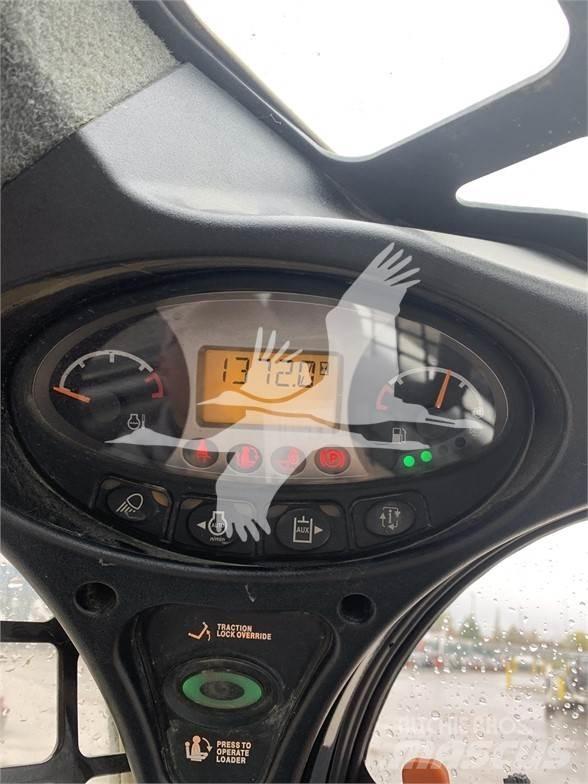 Bobcat T770 滑移轉向裝載機