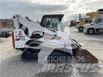 Bobcat T870 滑移轉向裝載機