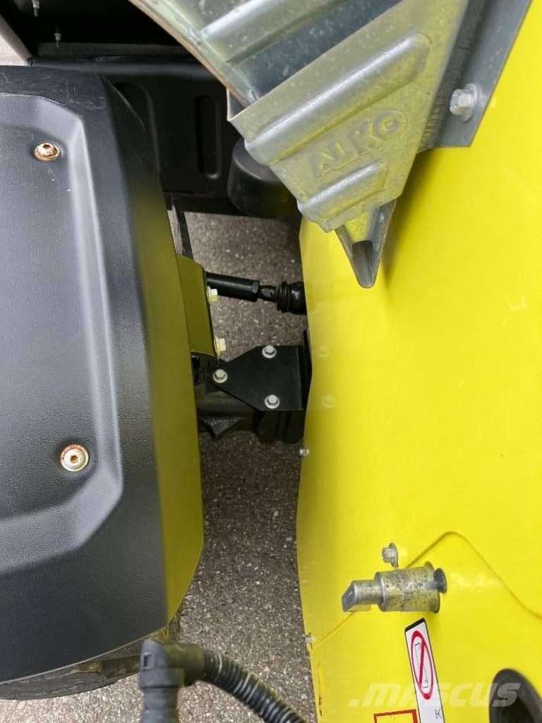 JCB 525-60 伸縮臂操作車
