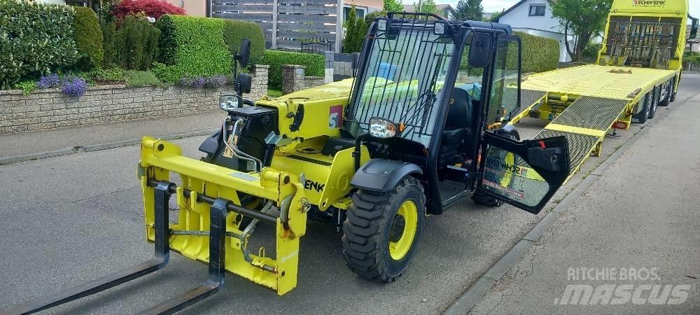 JCB 525-60 伸縮臂操作車