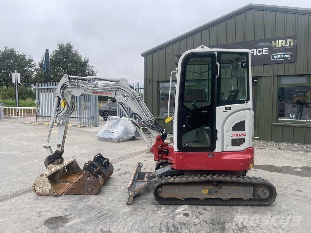Takeuchi TB 325 R 小型挖土機/掘鑿機<7t(小型挖掘機)