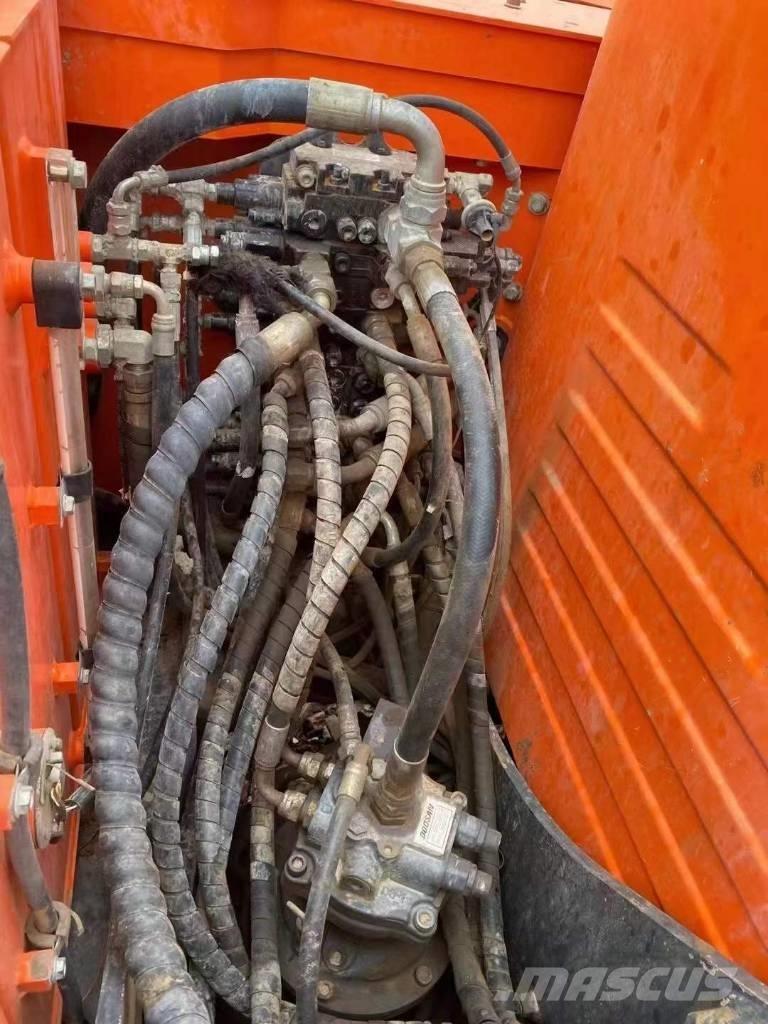 Doosan DX 75 履帶式 挖土機/掘鑿機/挖掘機