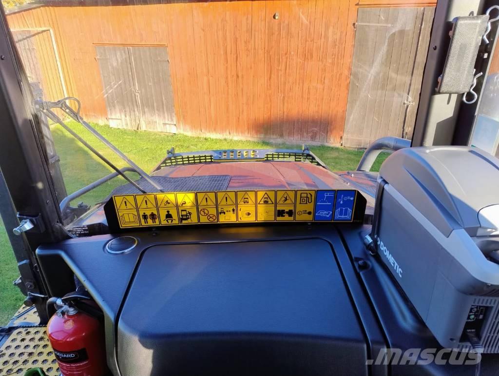 Ponsse Wisent 集運機