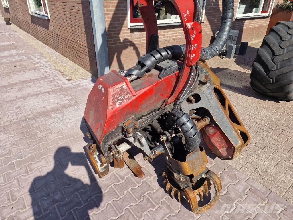 Valmet 911.4 收穫機