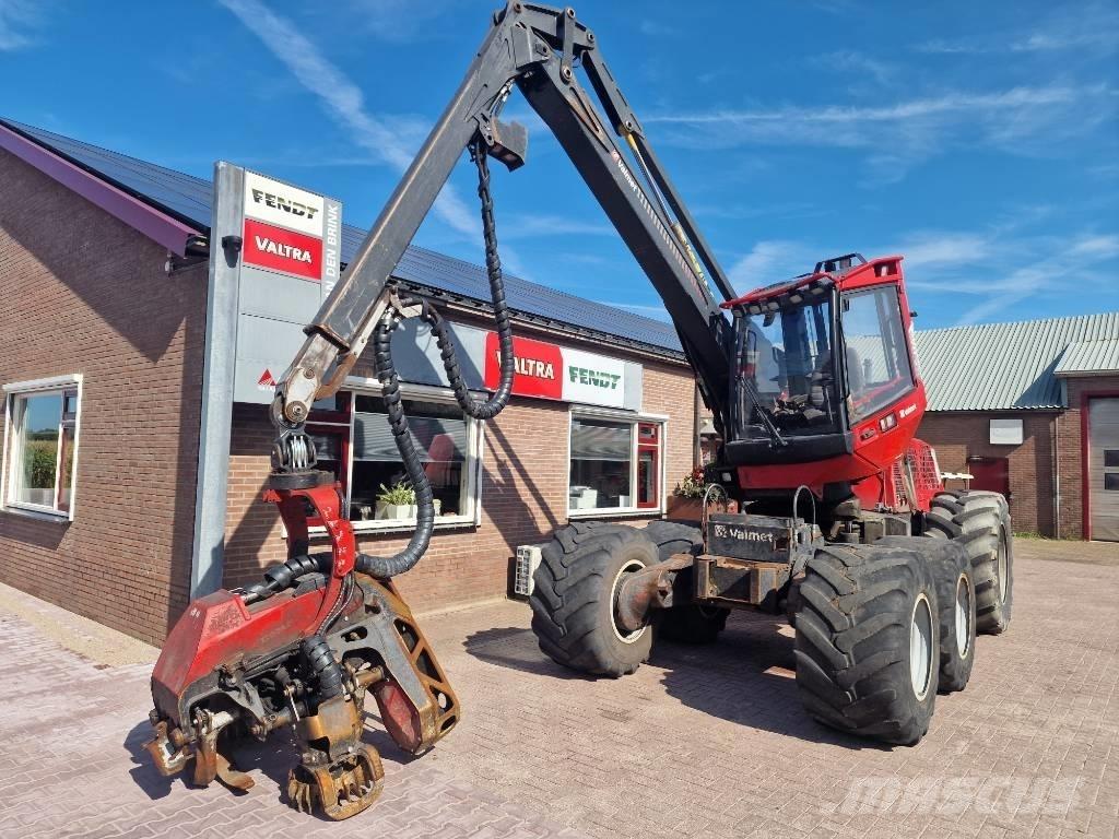 Valmet 911.4 收穫機