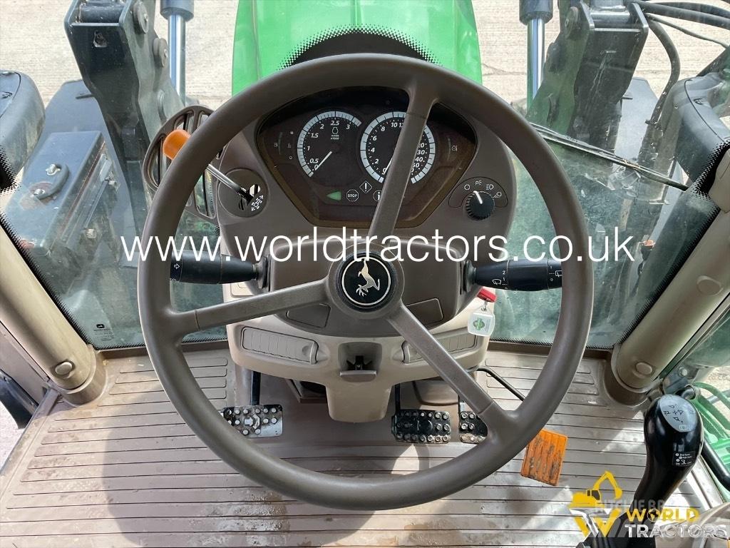 John Deere 6130 R 曳引機