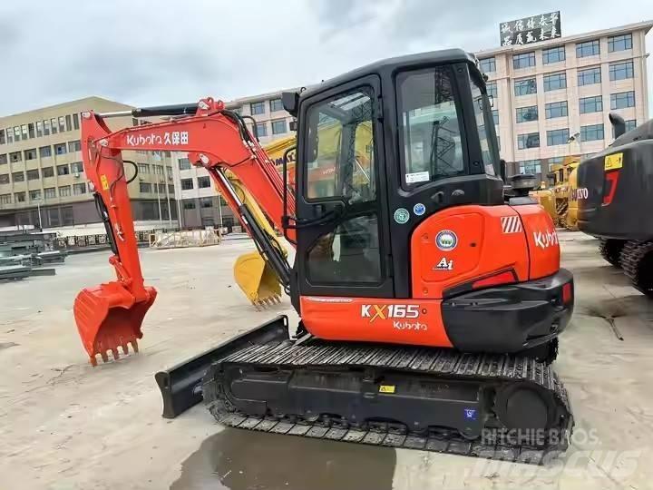 Kubota KX 165 小型挖土機/掘鑿機<7t(小型挖掘機)
