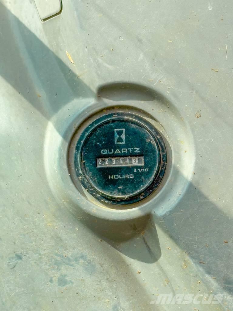 New Holland E 245 B 履帶式 挖土機/掘鑿機/挖掘機