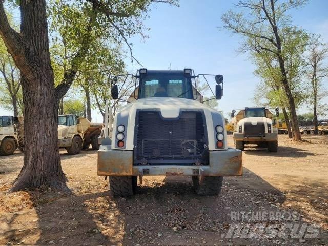 Terex TA 300 鉸接式起吊車