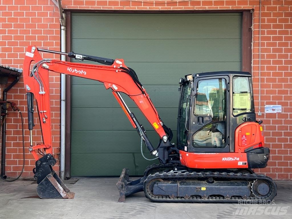 Kubota KX057 小型挖土機/掘鑿機<7t(小型挖掘機)