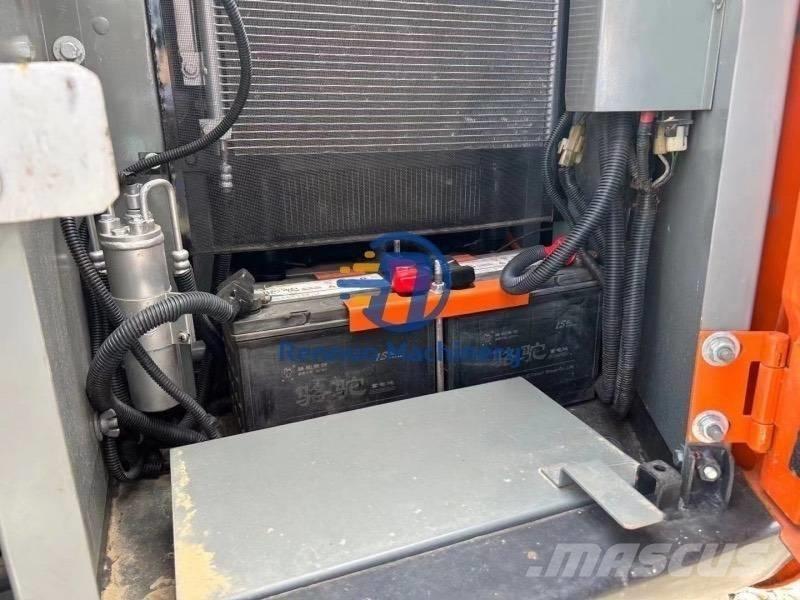 Hitachi ZX70 小型挖土機/掘鑿機<7t(小型挖掘機)