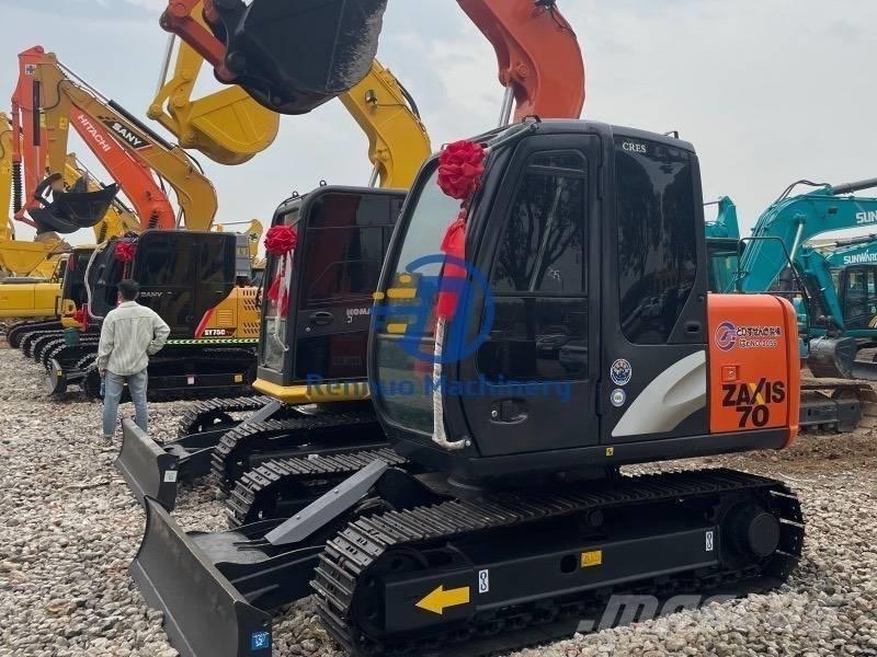 Hitachi ZX70 小型挖土機/掘鑿機<7t(小型挖掘機)