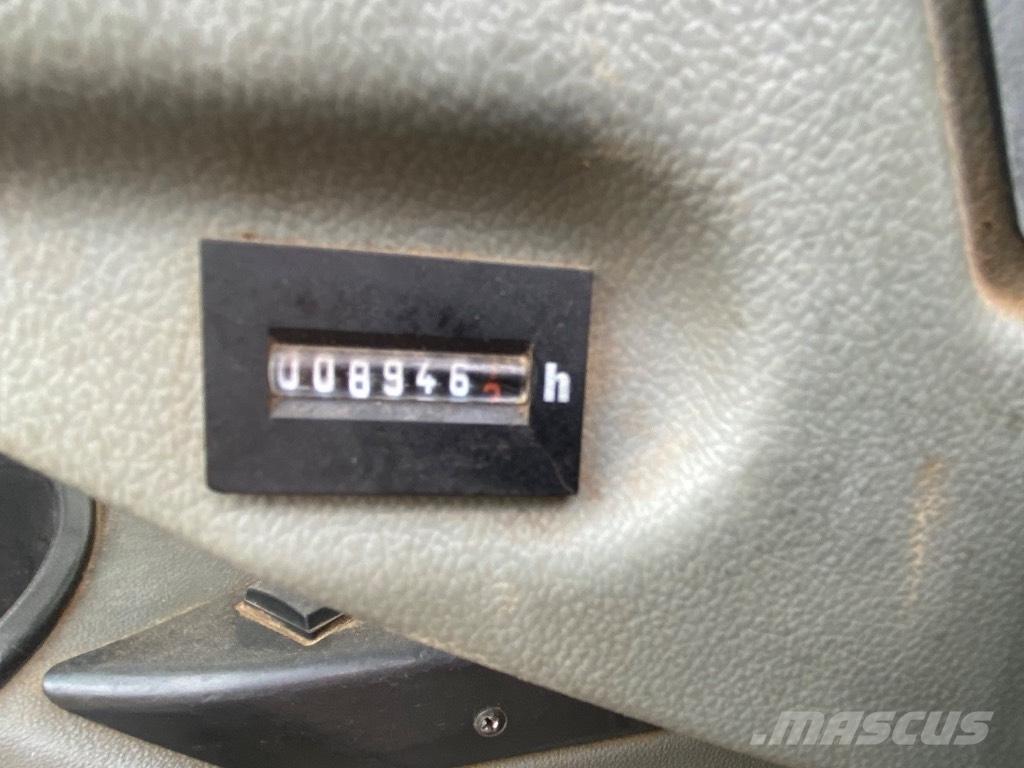 Liebherr R 922 履帶式 挖土機/掘鑿機/挖掘機