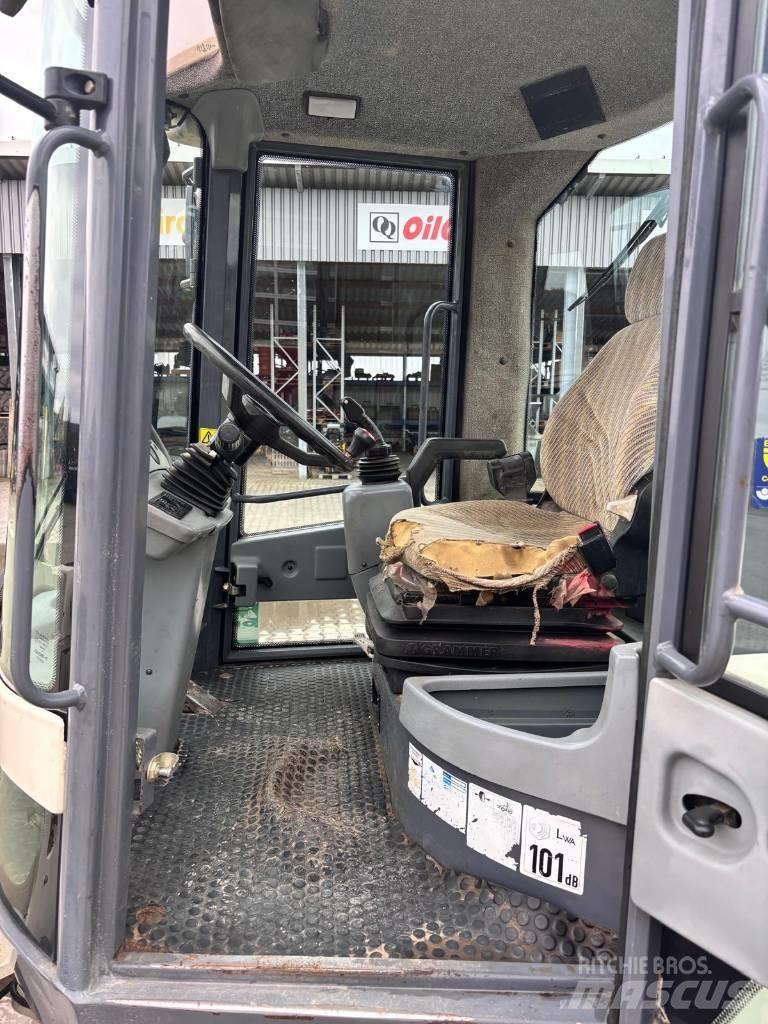 Terex TL 80 輪胎式裝載機
