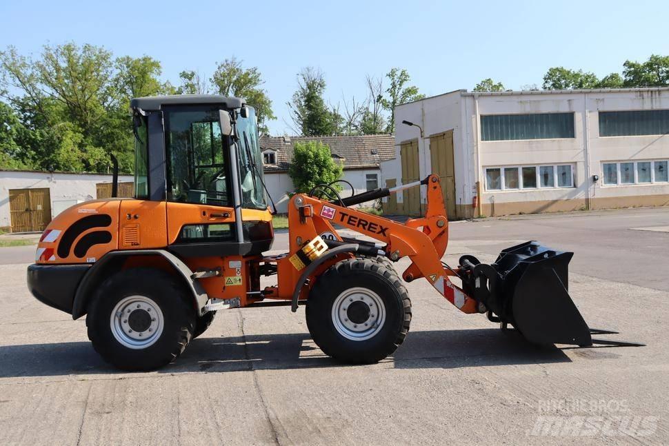 Terex SKL 834 輪胎式裝載機