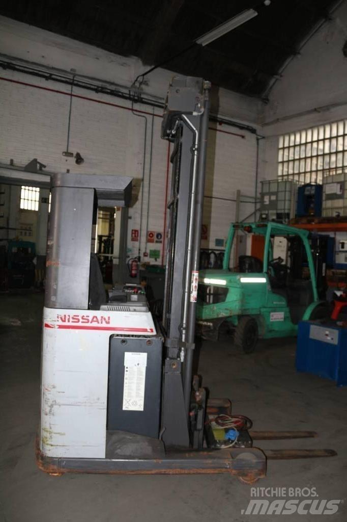 Nissan UNS 160 前伸式堆高機(叉車)
