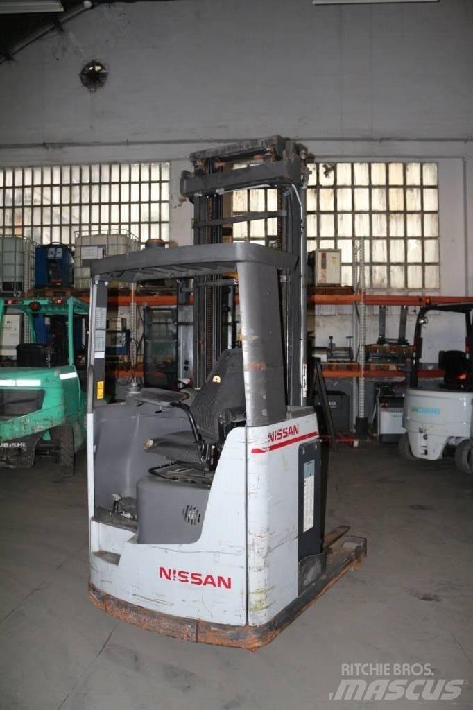 Nissan UNS 160 前伸式堆高機(叉車)