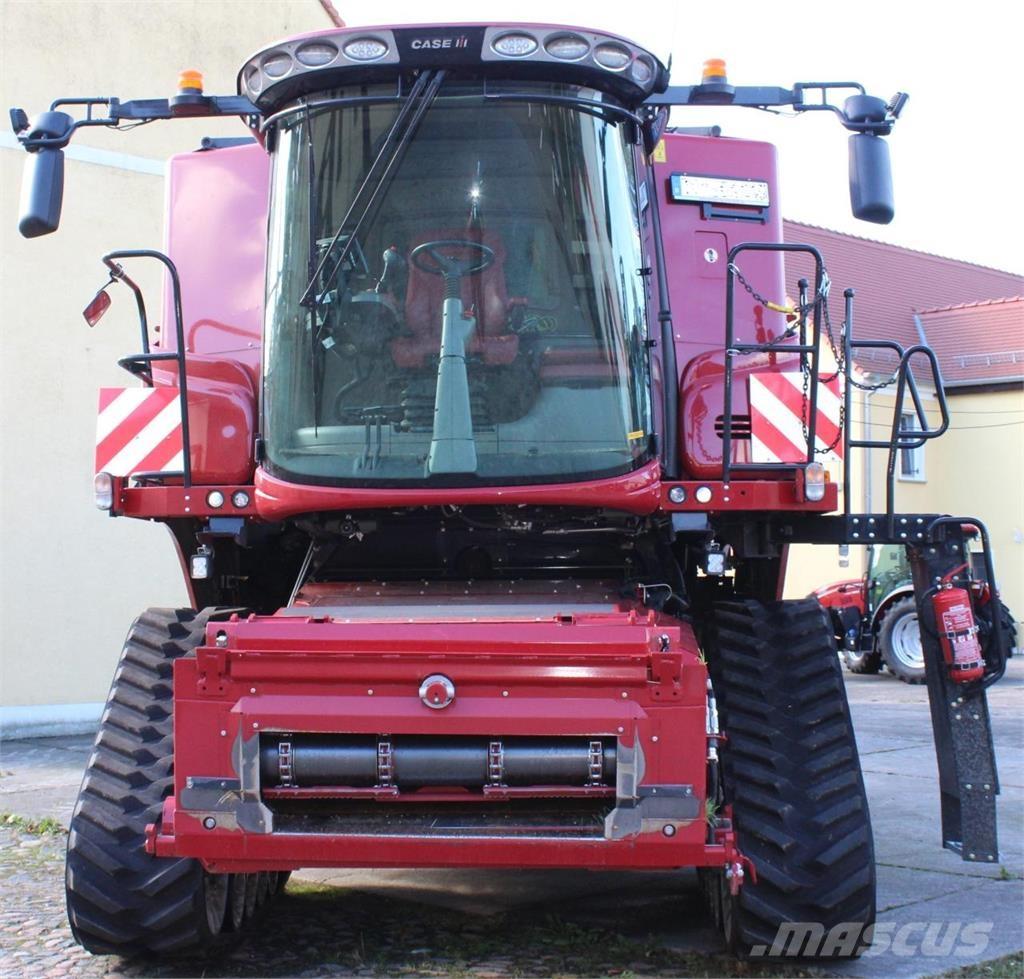 Case IH AF 8250 聯合收穫機