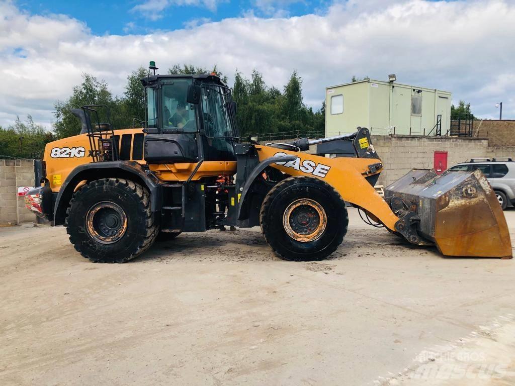 CASE 821 GXR 輪胎式裝載機