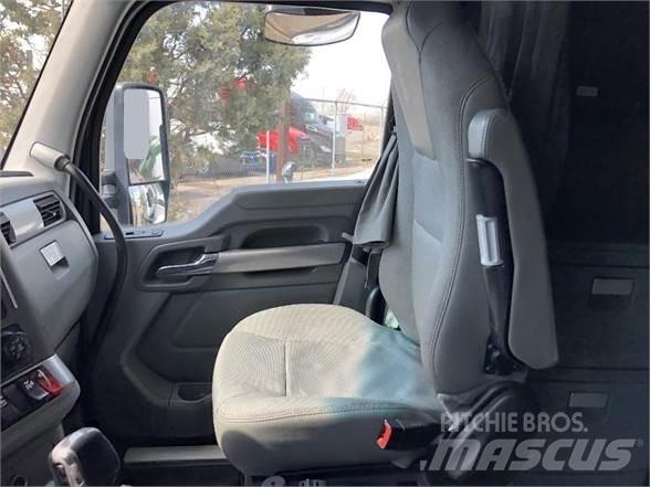 Kenworth T680 曳引機組件