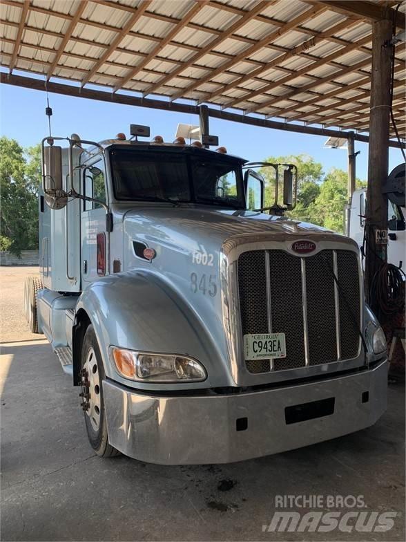 Peterbilt 386 曳引機組件