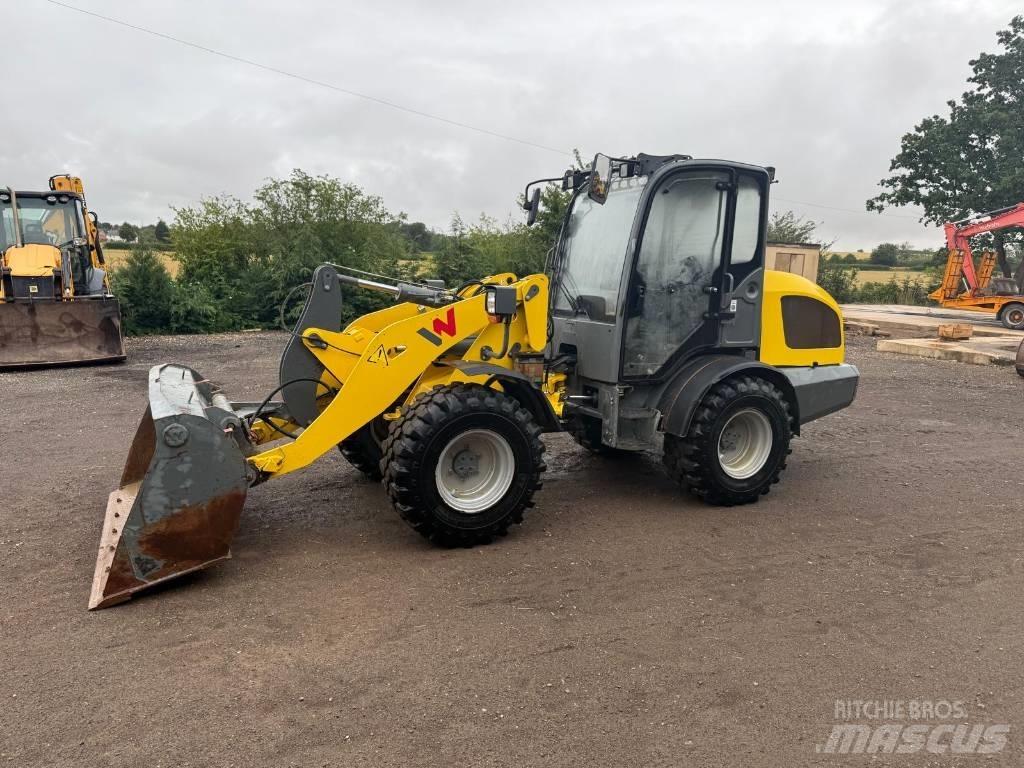 Wacker Neuson WL 44 輪胎式裝載機