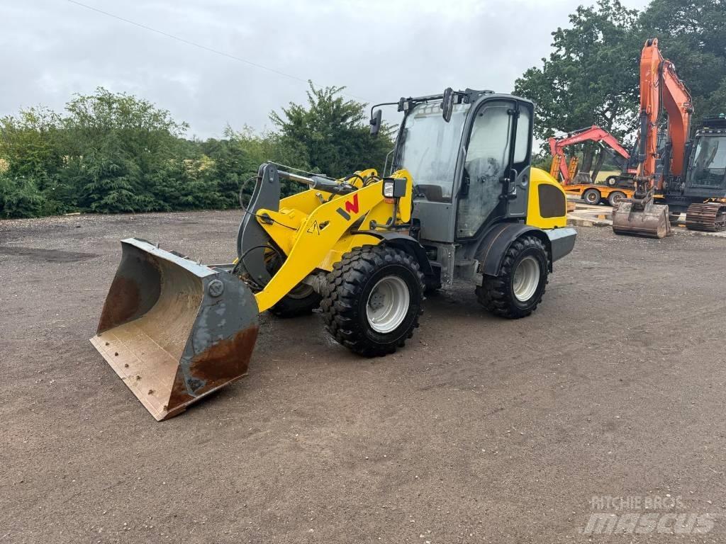 Wacker Neuson WL 44 輪胎式裝載機