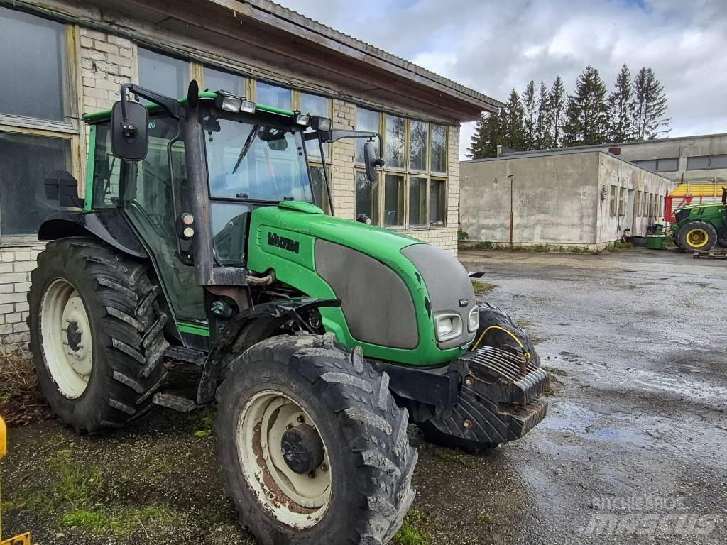 Valtra A 95 曳引機
